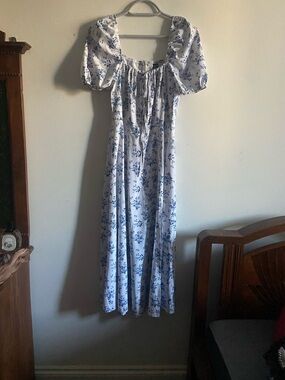 Floral Mediterranean maiden cottagecore Maxi Dress with Blue Floral Print